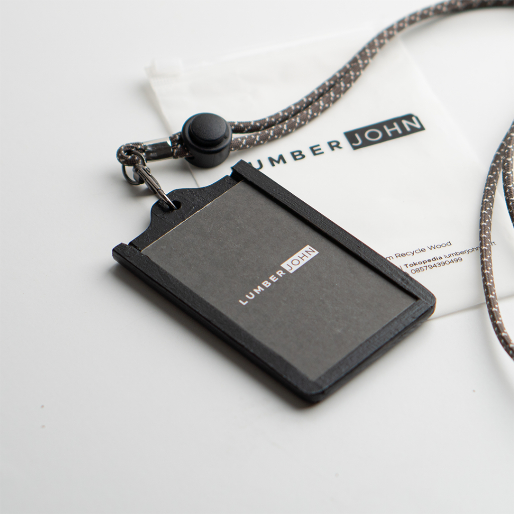 

Cárta (Wooden IDCard Holder Series) - Model Gloria