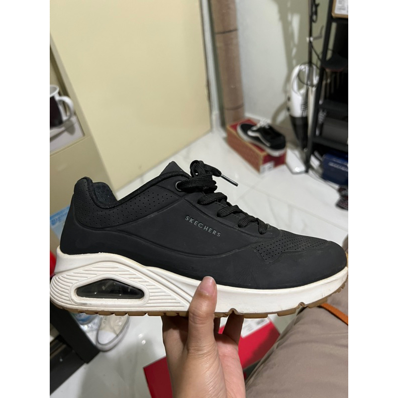 Skecher