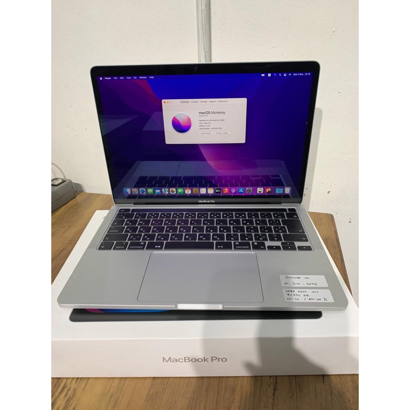 Macbook pro Chip M2 8/256GB Second Original