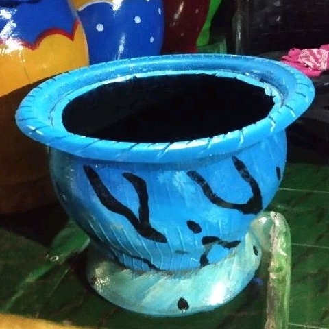 pot bunga dari karet ban