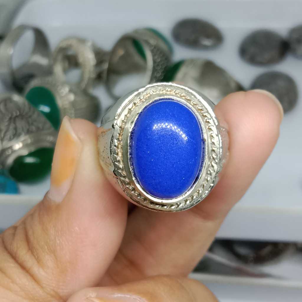 CINCIN BATU AKIK POSPOR BIRU/ FOSFOR NYALA DALAM GELAP MANMADE/TIDAK ASLI