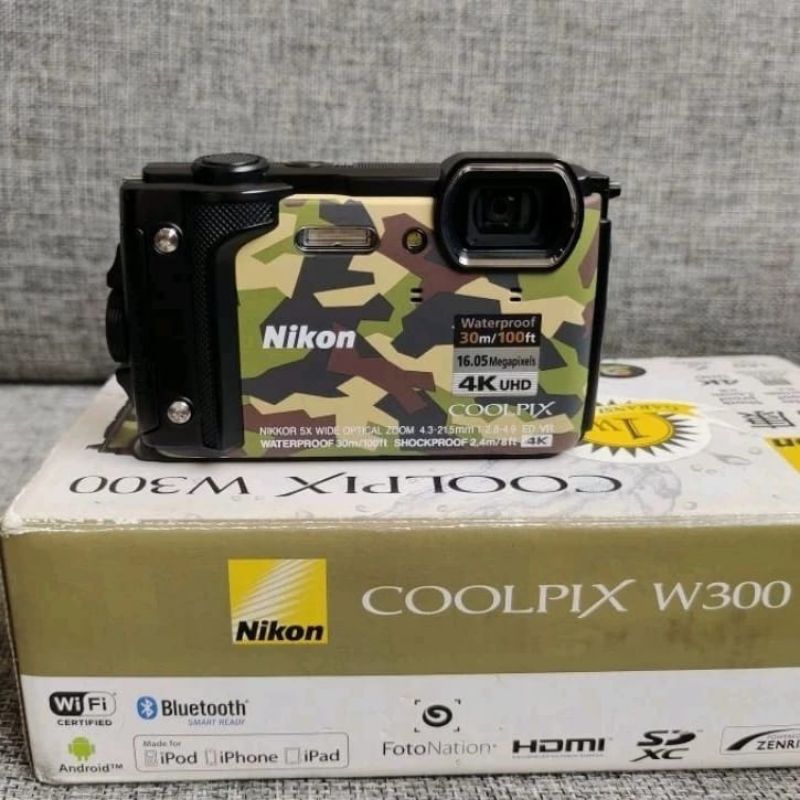 Nikon Coolpix W300 Kamera Waterproof Wifi GPS