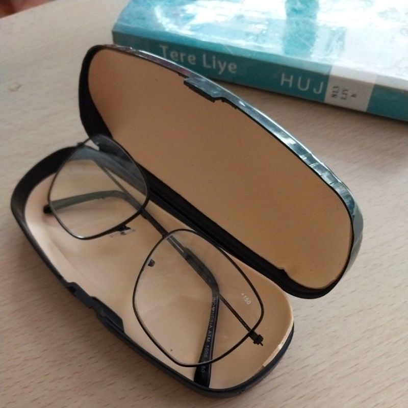 Kaca mata baca plus / Kaca mata plus/ Kaca mata baca plus pria wanita/ Kaca mata plus  0.25 sampai 3