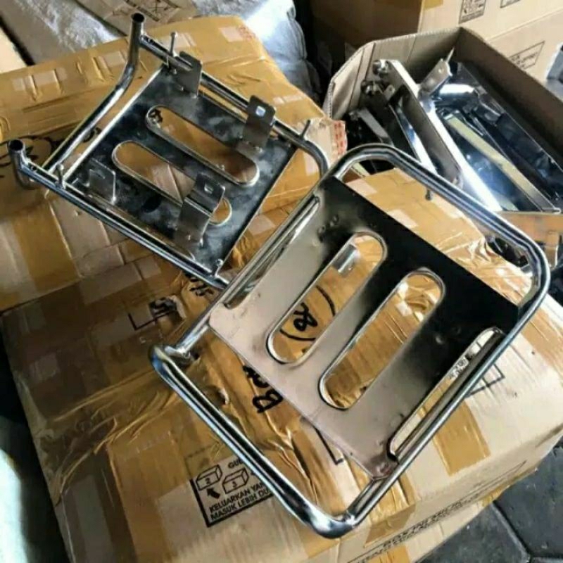 dudukan pangkon jok pispot pisah besi krom crom Honda C70 C50 Tebal