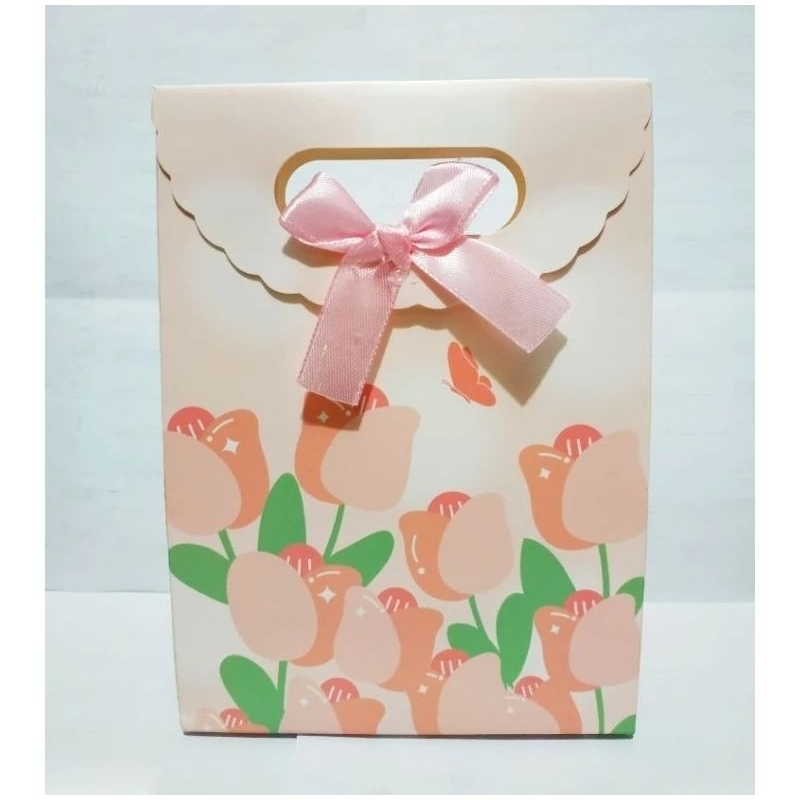 

Paper Bag ukuran Medium tas goodie bag untuk kado paperbag