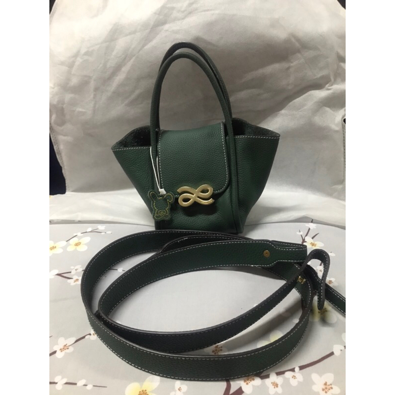 Little bunny preloved