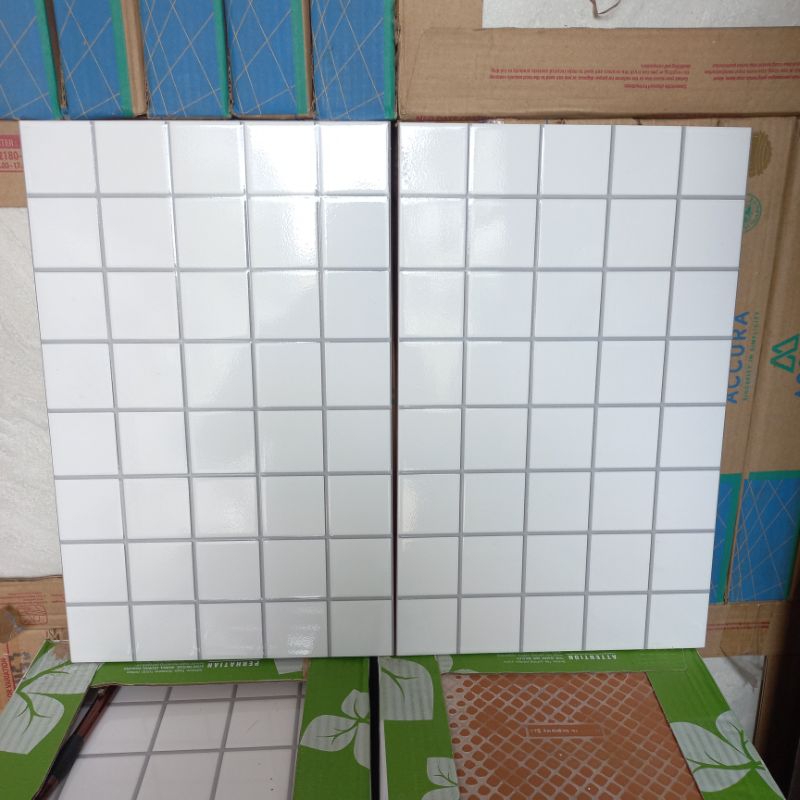 D3W KERAMIK DINDING DAPUR KAMAR MANDI UNO GENEVE WHITE 25X40 KW1