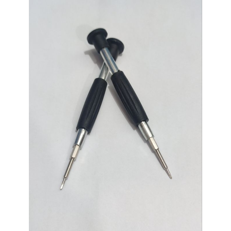 Tools Obeng Hp Plus + Ukuran kecil 1.5 Universal Semua Jenis Hp