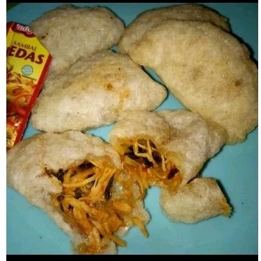 

CIRENG AYAM SUWIR PEDAS BY UJANG GARUT