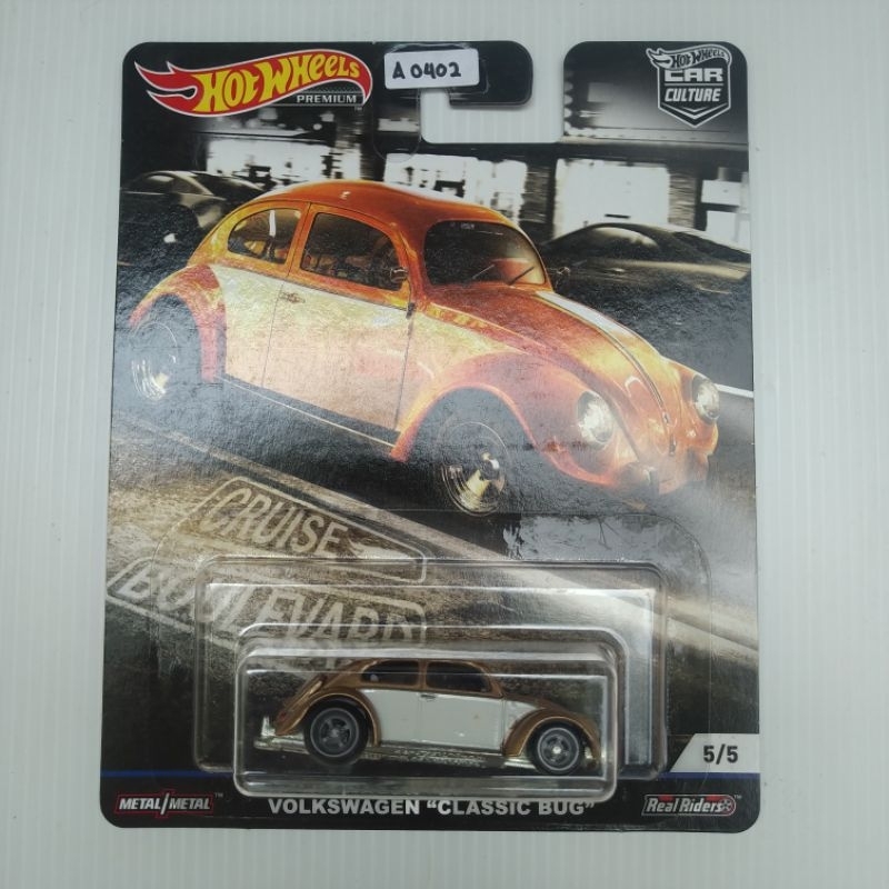HOT WHEELS Volkswagen Bug Classic Boulevard
