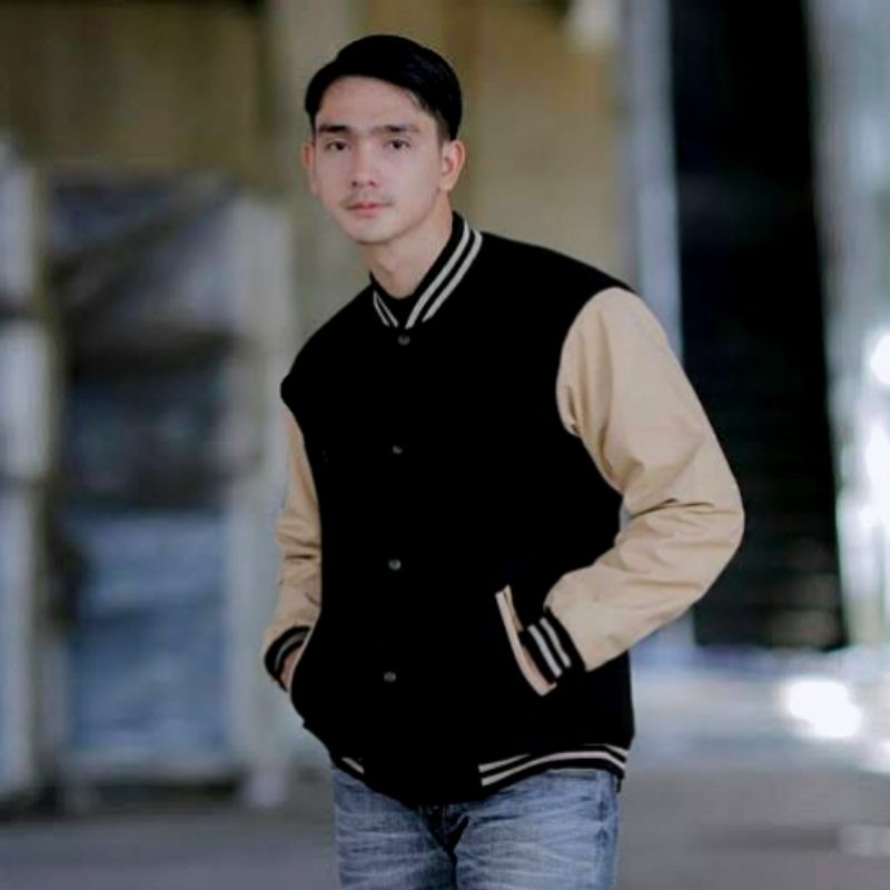 JAKET VARSITY HITAM CREAM JAKET BASEBALL HITAM CREAM POLOS