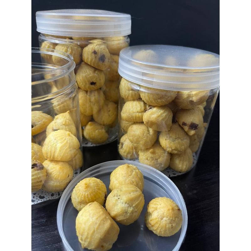 

soes kering isi cokelat