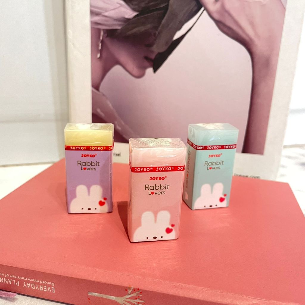 

Penghapus Joyko MOTIF Rabbit Lovers ER-132 HAPUSAN Joyko balok Motif kelinci ready 3 Warna Ungu Biru Pink Alat Tulis Sekolah Anak model Kekinian BISA COD Harga Termurah