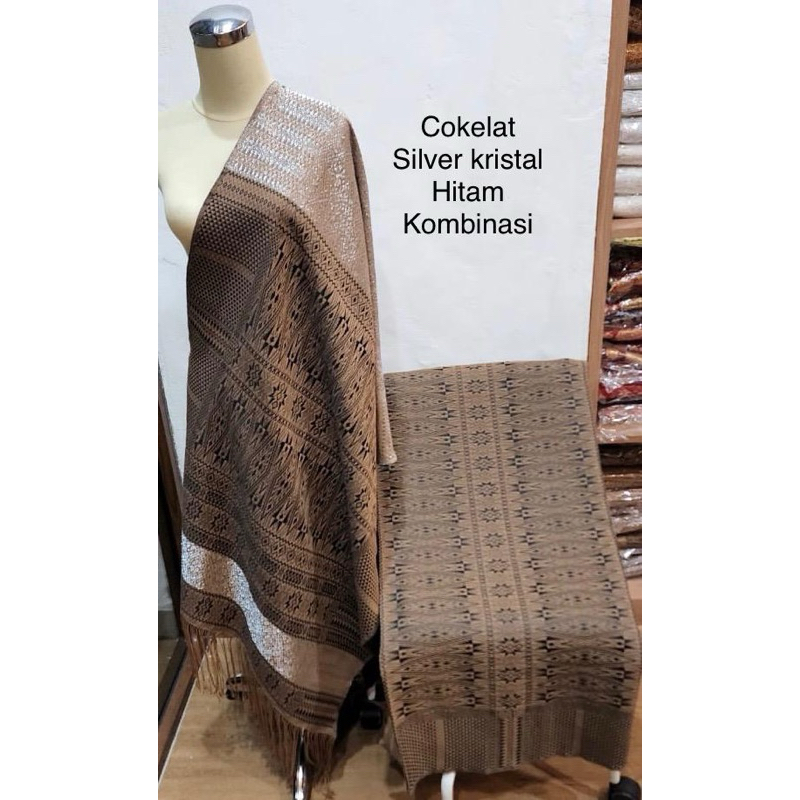 Tumtuman Tanpa Sambungan Cokelat Silver Kristal Hitam Kombinasi