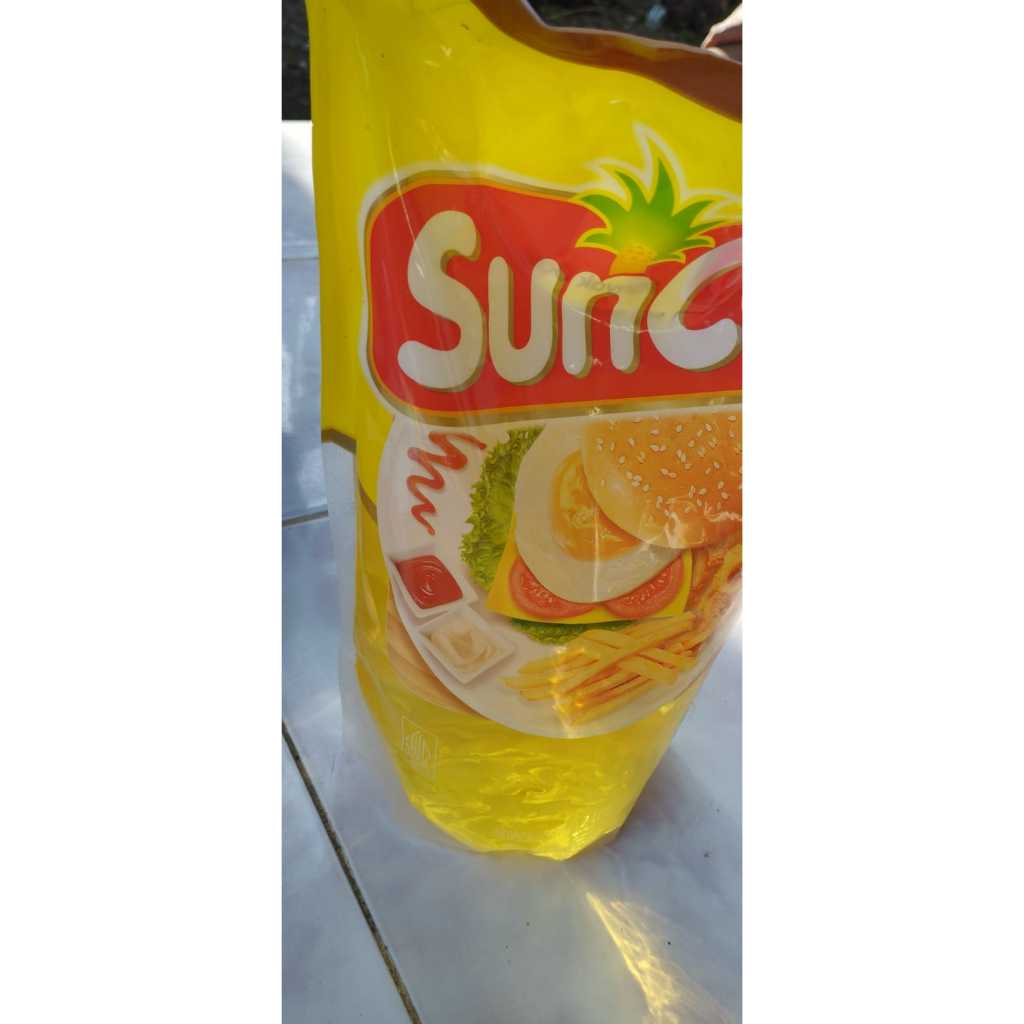 

Kediri Sunco 2 Liter Minyak Goreng Asli