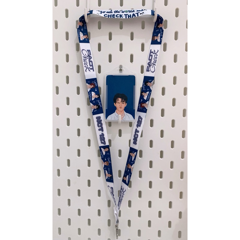 

lanyard NCT 127 - fact check