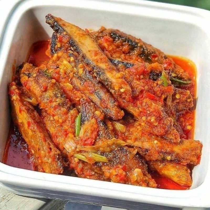 

SAMBAL TONGKOL BALADO 10PCS POTONGAN BESAR (PO H+1) || IKAN TONGKOL BALADO 10 POTONG