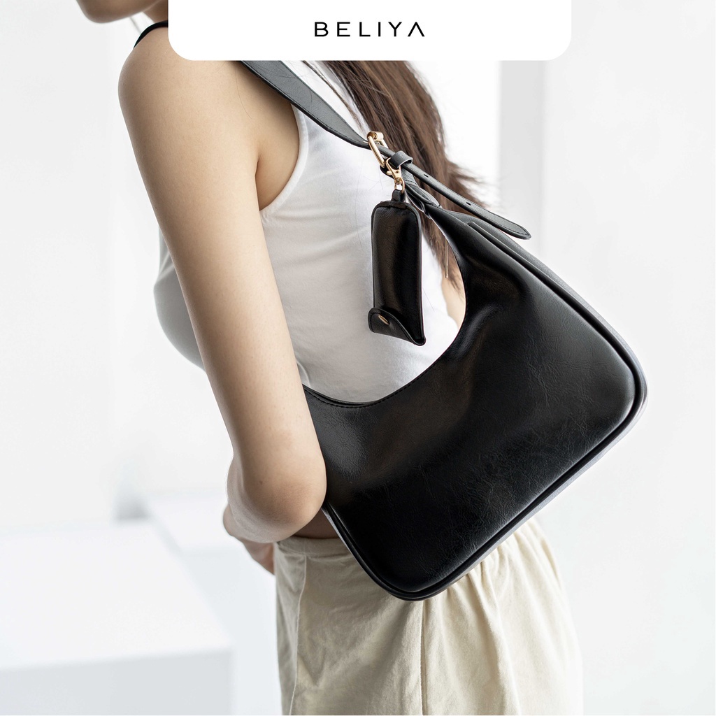 Termurah Beliya Reni Shoulderbag Black gas 