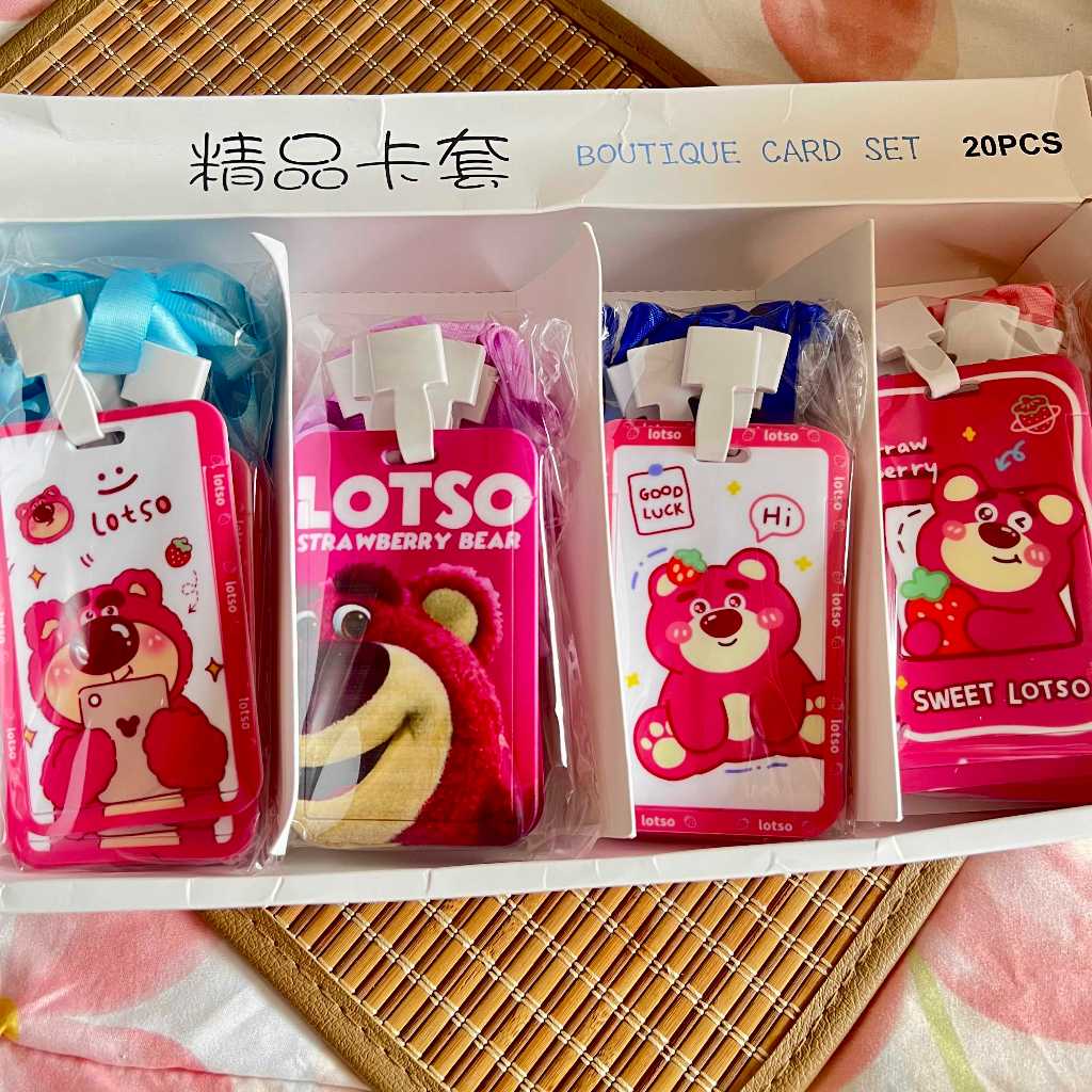 

ID Card Tali Gantungan Kartu Holder Name Tag Karakter Lotso Lucu Wanita