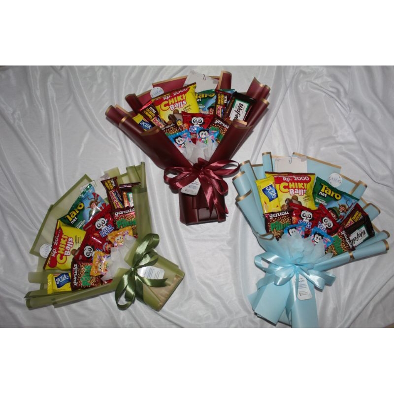 

Buket Snack birthday/graduation/wisuda/hadiah spesial