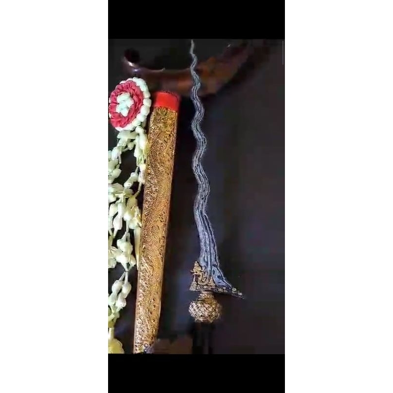 KERIS NOGO SOSRO KINATA EMAS