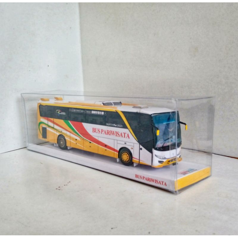 Miniatur Bus Kertas  Pariwisata, Skala 50, Pakai kotak plastik mika