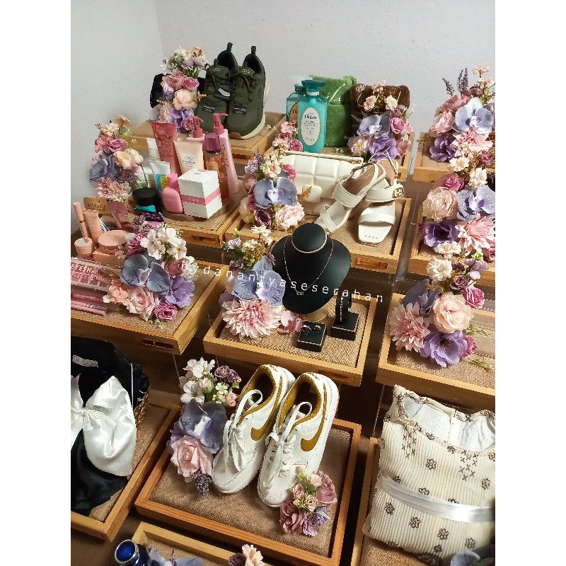 Paket Sewa Seserahan (DP)