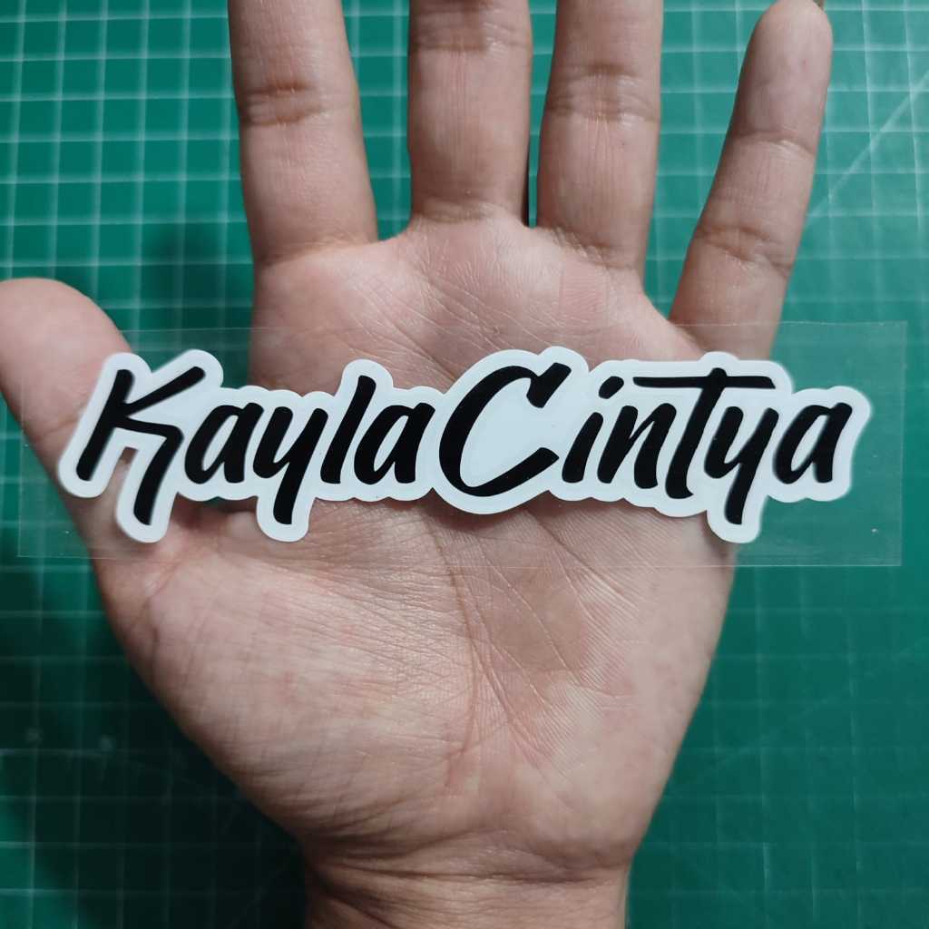 

STICKER CUSTOM NAMA CUTTING 2 LAYER WARNA