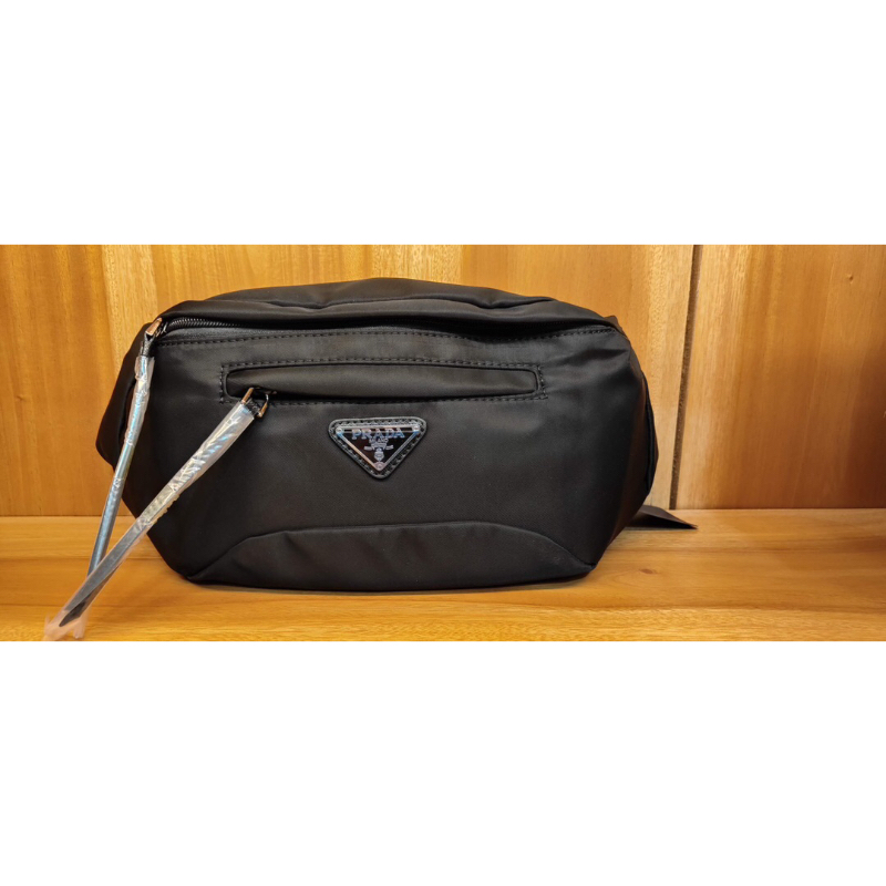 tas waistbag prada