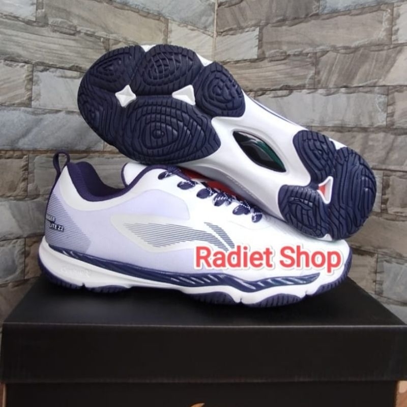 LINING RANGER lite Z2 ORIGINAL FREE KAOS KAKI Sepatu Badminton LINING PRIA WANITA