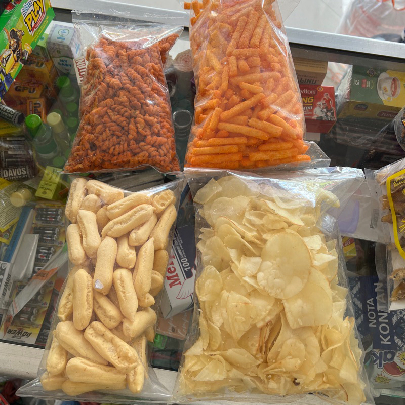 

Snack Camilan Bungkusan Sendiri