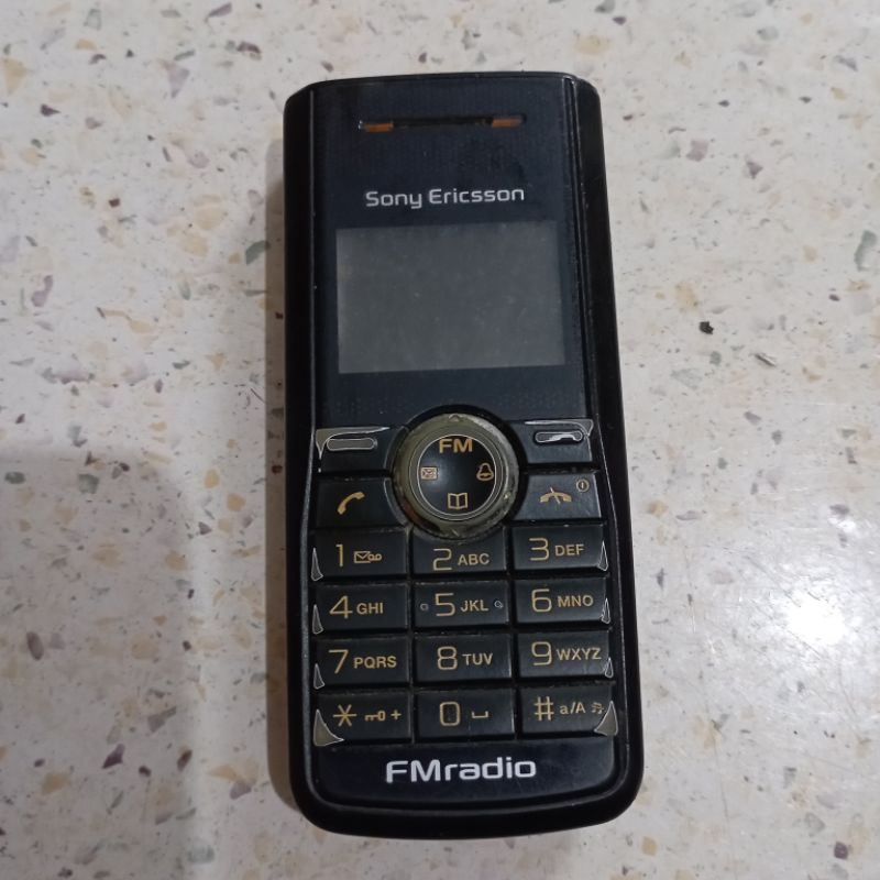 Handphone Sony Ericsson J120i minus lcd