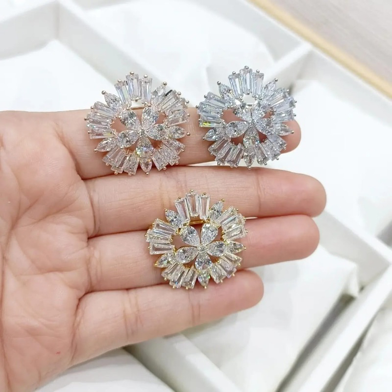 zircon brooch