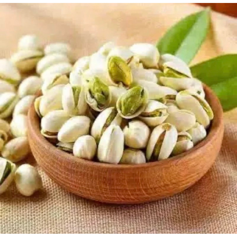 

Kacang pistachio 500 gram