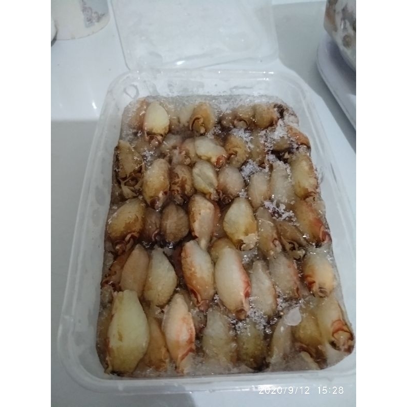 

orderan daging paha capit murni netto 1kg
