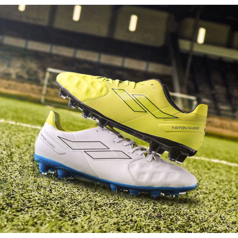 SEPATU  BOLA DAN FUTSAL  MILLS TRITON SABRE FG