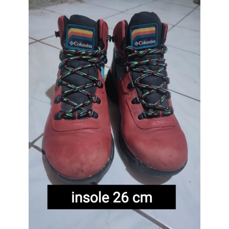 Sepatu Second - Sepatu Prelived - Sepatu Outdoor - Sepatu Columb'a Ori Second
