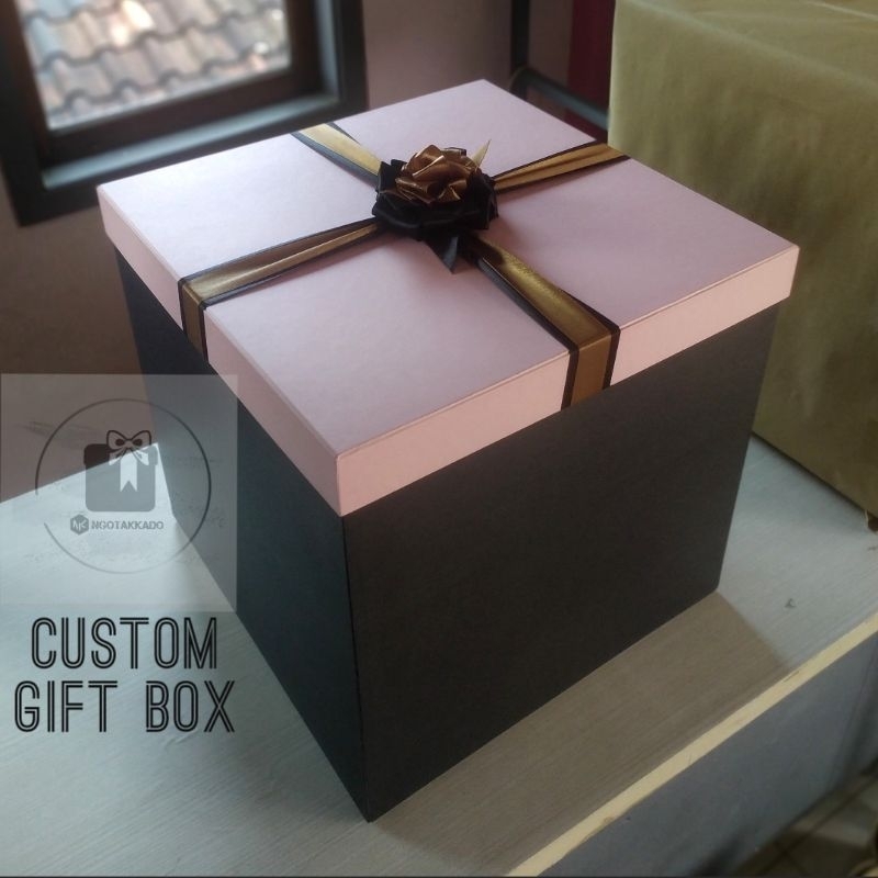 

CUSTOM KOTAK KADO JUMBO VERSI UKURAN MENARA