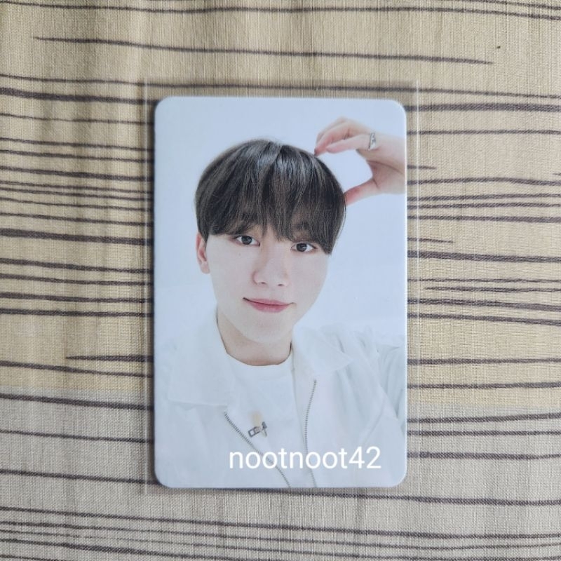 Seungkwan Going Magazine (GoMagz) White Ver. Photocard