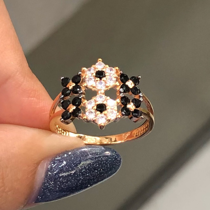 L7 KO- CINCIN TUMPUK BUNGA 1.68GR KADAR 300 UKURAN 13