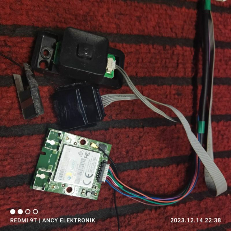 SENSOR TOMBOL MODUL WIFI TV POLYTRON PLD 55UV5900 - 55UV5900
