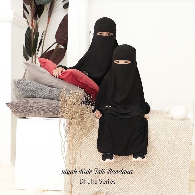 Niqab Cadar Anak Model Bandana Satu Layer Wolfis Premium Niqob Syari Warna Hitam