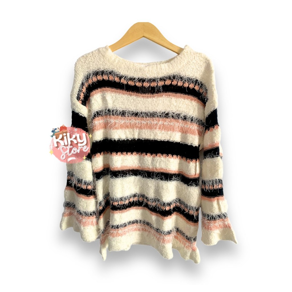 Sweater Rajut Tebal Motif Preloved