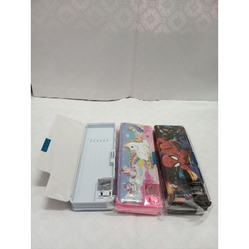 

Tepak Magnet orotan timbul