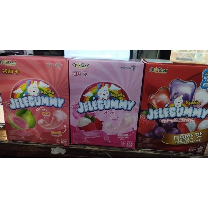 

jelegum,permen,yupi,600gr(isi24pcs)