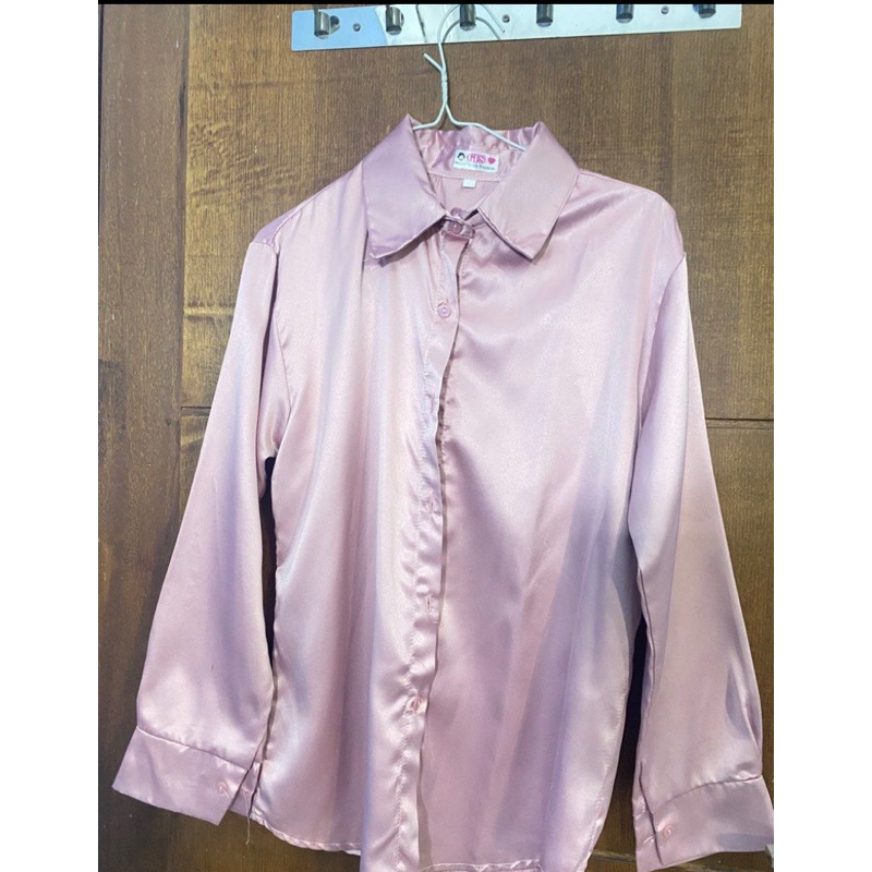 kemeja satin pink