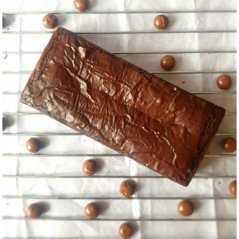 

FUDGY BROWNIES ORIGINAL 20X10 | THE O.G REGULAR BOX