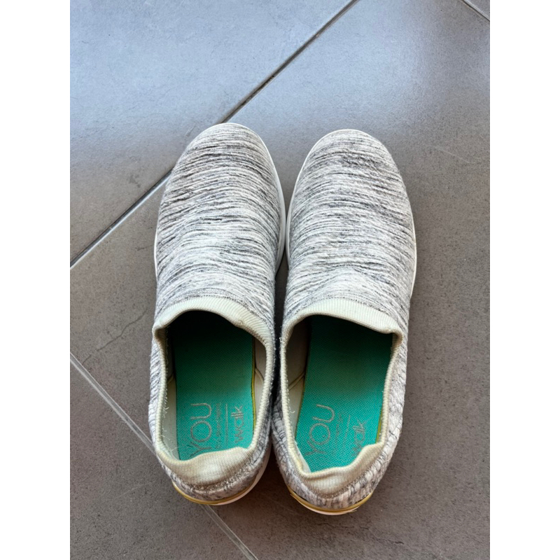 Preloved Sepatu Skechers