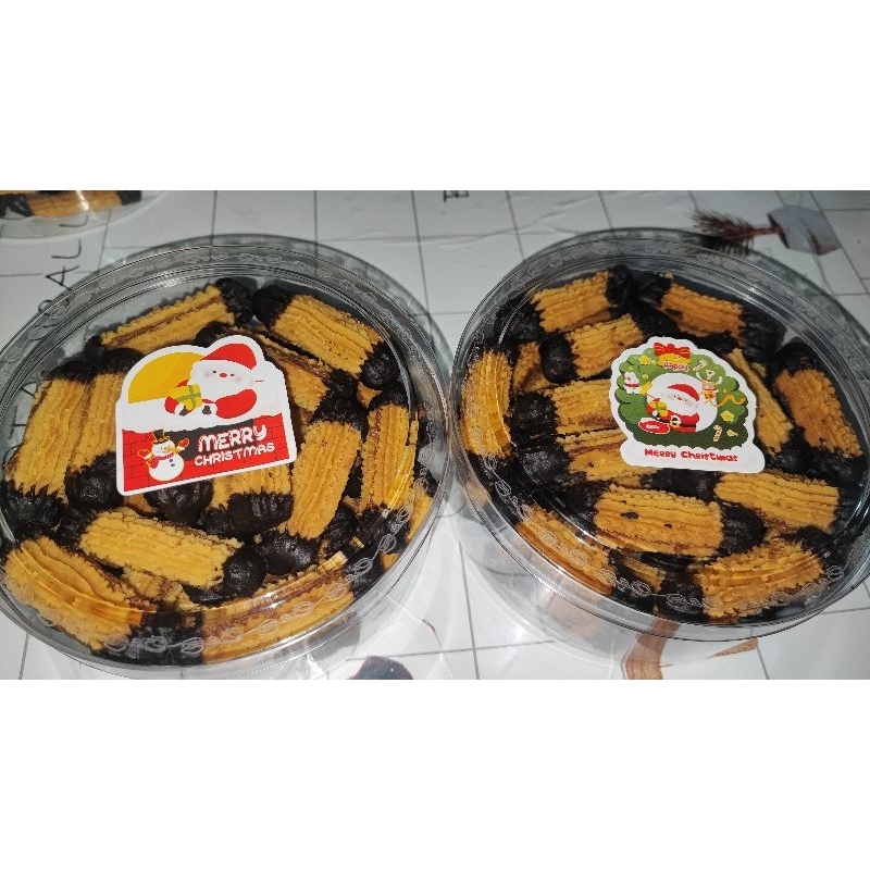 

Kue Kering Batang Macis Khas Manado