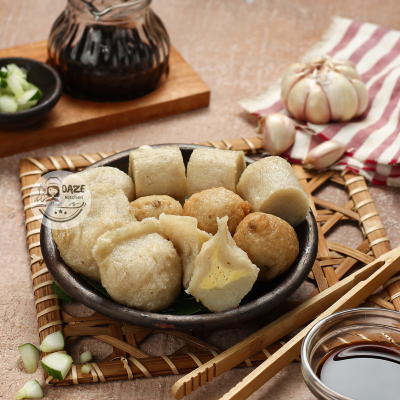 

PEMPEK PALEMBANG ENAK SEHAT MURAH CUKO CUKA/PEMPEK PALEMBANG ISI TELUR